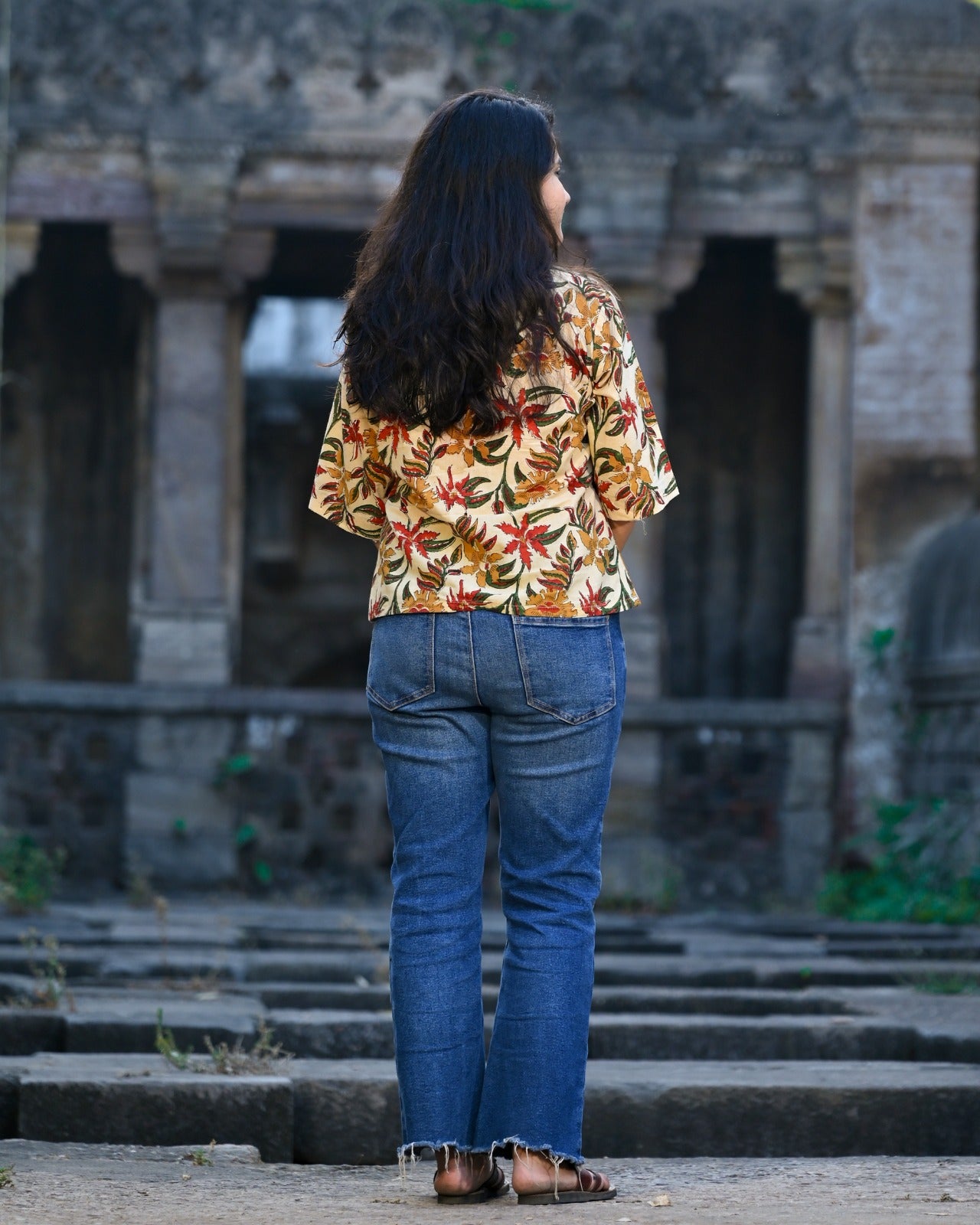 Cream Kalamkari Print Boxy Crop Top — Cotton Camp Collar Shirt with Bold Tropical Floral